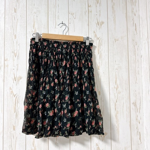 ダンボールいっぱいのお洋服  男女キッズ混合