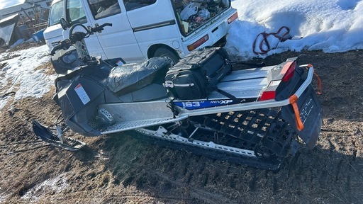 ski-doo   スノーモービル