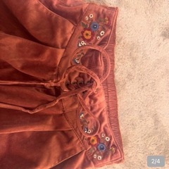 ワイドパンツの画像