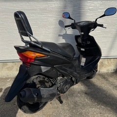 ３日間限定セール！ 99800円→79800円 スズキ アドレスV125S CF4MA 原付２種 バックレスト付き 人気のインジェクション車！ 通勤通学に！ の画像