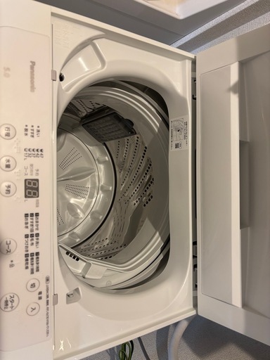 Panasonic 洗濯機5kg 2025製　NA-F5BE4  
洗濯機と合わせての購入で合計額から5,000円お値引きします