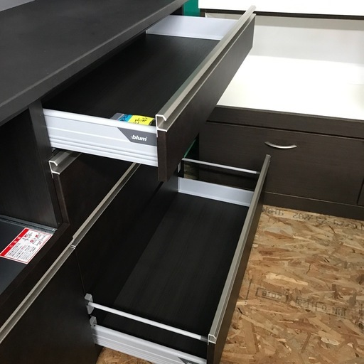 ジャングルジャングル貝塚店　レンジボード　高橋木工所　フォースII ブラウン　ダークブラウン　茶色　スライドテーブル　高さ調節　2枚扉