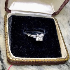  本日あり得ない超特価！24万▶️?????　激レア、三越刻印あり！レトロデザインが新鮮/銀座三越購入のダイヤモンドリング0.25ct 11号 の画像