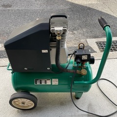エアーコンプレッサー（AC15-25）の画像