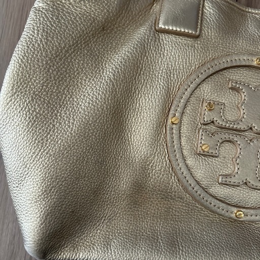 トリーバーチ　　トートバッグ　ゴールド
