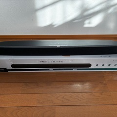 【一式揃う】40型スマートTV・サウンドバー・テレビ台 3点セット（直接引取限定）の画像