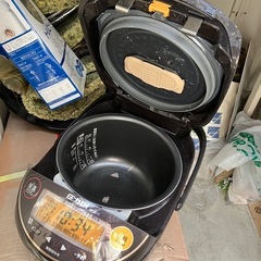 【受渡者決定】壊れてる？炊飯器の画像