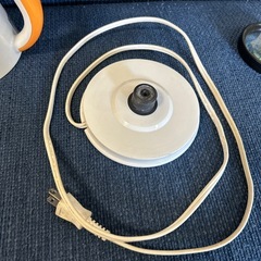 電気ポット(BONABONA)の画像