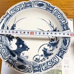 お皿　食器　有田焼　陶器の画像