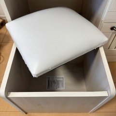 【美品❗️】ドレッサー  椅子付き コンセント付き  の画像