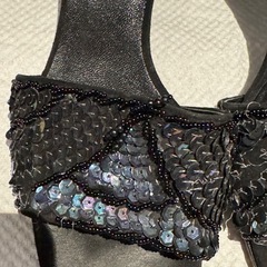 フリーランス スパンコールサンダルの画像