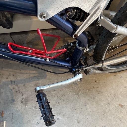 自転車　マウンテンバイク　メルセデスベンツ