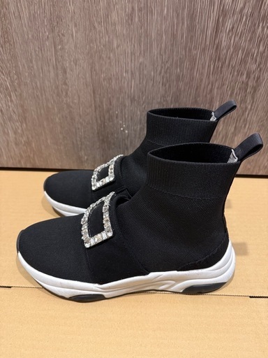 +diana クリスタルバックル ニットソックススニーカー