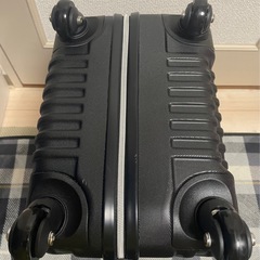 キャリーケースSブラック(キャスター新品交換済み)鍵2本付属の画像