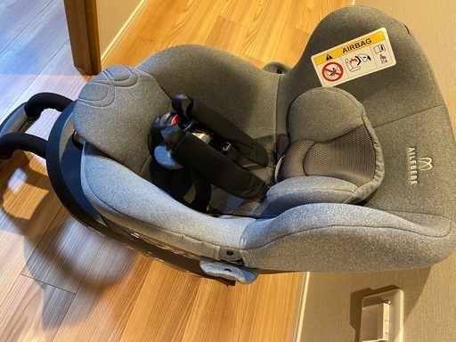 チャイルドシート エールべべ クルット4i ISOFIX 回転式 新生児 足立区　北区  