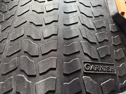 30プリウス　ZVW30 社外トランクマット　ラゲッジマット