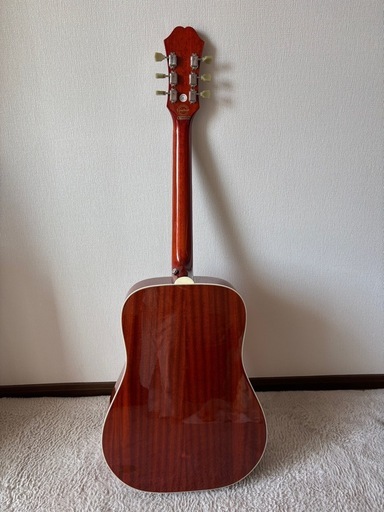 アコースティックギター　　Epiphone　　　　　ケース付き