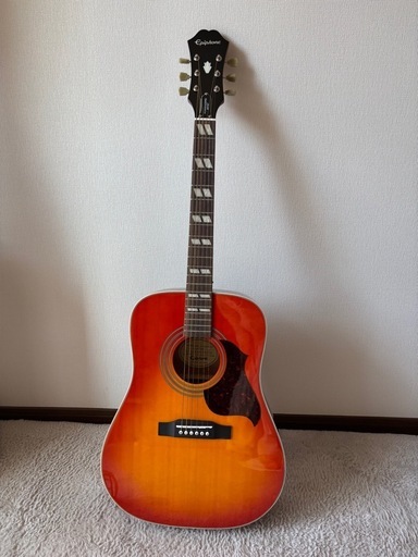 アコースティックギター　　Epiphone　　　　　ケース付き