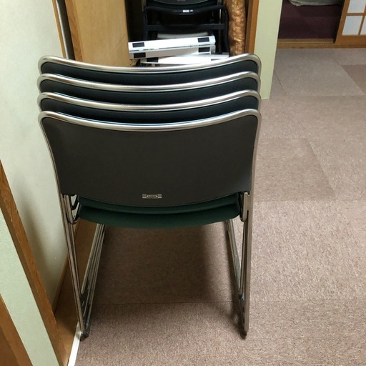 椅子　30脚　　　専用キャスター
