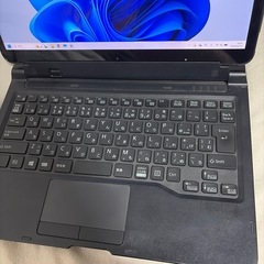 富士通　WindowsタブレットPCの画像