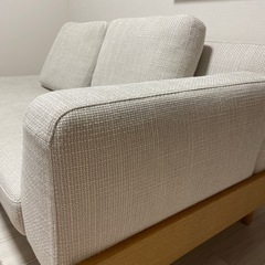 【美品】unico NOLA 3人掛けソファ 定価17万 クッション未使用2個の画像