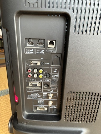 シャープ AQUOS 32インチ 液晶ハイビジョンテレビ　　値下げ‼️