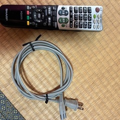 シャープ AQUOS 32インチ 液晶ハイビジョンテレビの画像