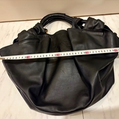 ロエベ/LOEWEナッパ手提げ アナグラム カラー···ブラック系の画像