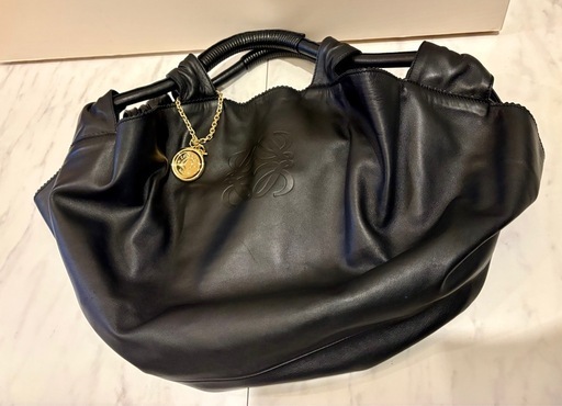 ロエベ/LOEWEナッパ手提げ アナグラム カラー···ブラック系