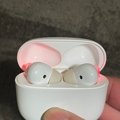 Bluetooth イヤホンの画像