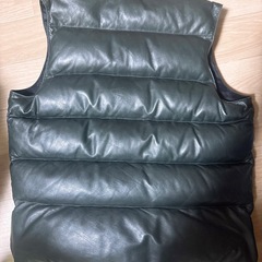 クロムハーツレザーベストの画像