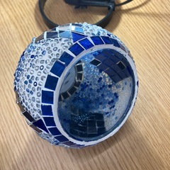 今2603-572 LED トルコモザイクランプ ブルーガラス キズ汚れ有り の画像