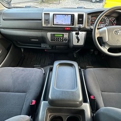 ハイエースディーゼル平成27年式の画像