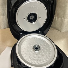 TIGER  圧力IH 炊飯器  1升炊き　の画像