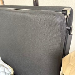 折りたたみ式シングルベッドの画像