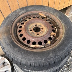 スタッドレスタイヤ/ホイールの画像