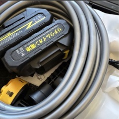 大人気　新品コードレス高圧洗浄機 充電式 2500mAh /9.25WH バッテリー 6in1 多機能ノズル 182182定価9999円の画像