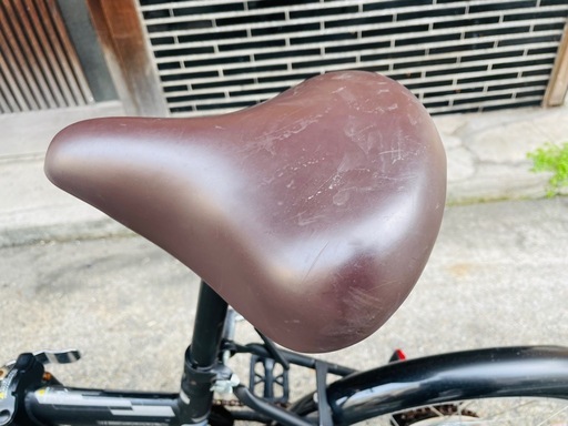 『ＳＡＬＥ　３０％』　折りたたみ自転車　２０インチ　6変速　カゴ　付き　黒　配達可能