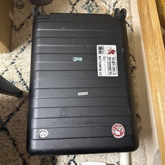 キャリーケースの画像