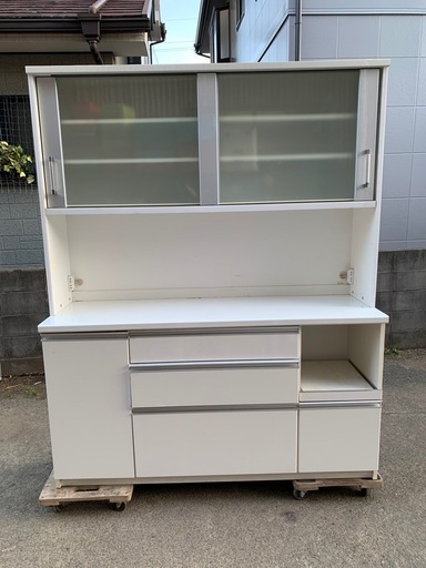 キッチンボード/食器棚 人気の白 大型❗️160cm×50cm×高さ200cm 