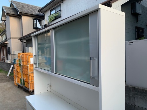 キッチンボード/食器棚 人気の白 大型❗️160cm×50cm×高さ200cm 