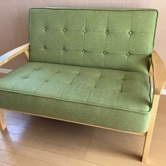 【ニトリ　2人がけソファ】グリーンのコンパクトソファ 分解可能 
軽自動車に入ります 早め処分の画像