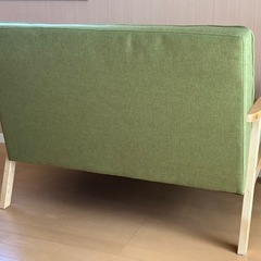 【ニトリ　2人がけソファ】グリーンのコンパクトソファ 分解可能 
軽自動車に入ります 早め処分の画像