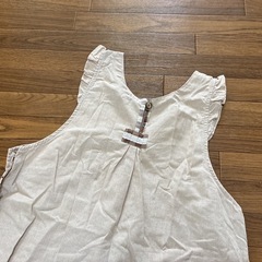 エプロン　ベージュの画像