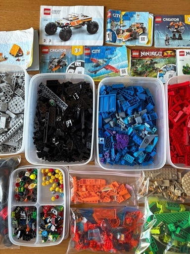 レゴ　LEGO 大量　【色分け済！ケース、説明書付き！】 Amazon.co.jp: レゴ(LEGO) クラシック アイデアパーツ(収納ケースつき 