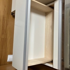 キッチン棚の画像