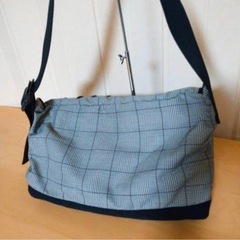 ポーターのメッセンジャーバックの画像