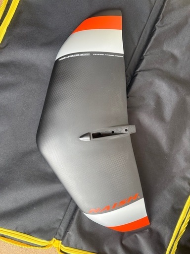 Naish Hover95とフォイル
