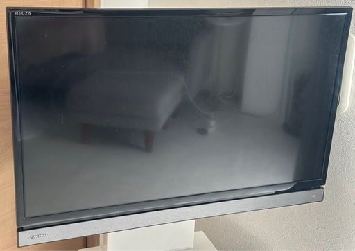【東芝】テレビ　REGZA 32インチ　2017年製