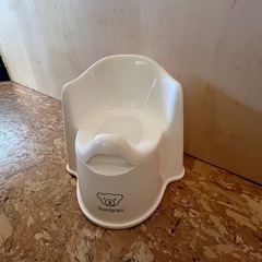 ベビービョルン イス型オマル POTTY CHAIR おまるの画像